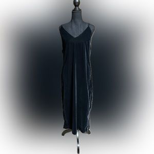 NWT Old Navy - Black velour maxi dress